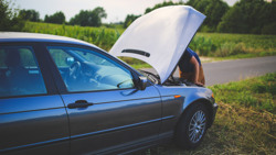 Como prolongar a Vida da Bateria do seu Automóvel?