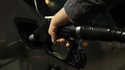 Como poupar combustível no seu Automóvel